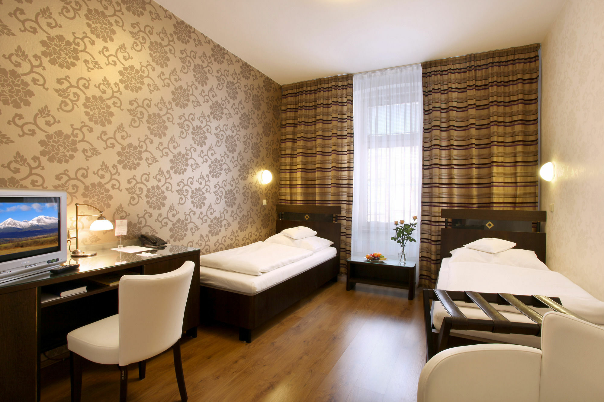 Hotel Trinity Όλομουτς Εξωτερικό φωτογραφία